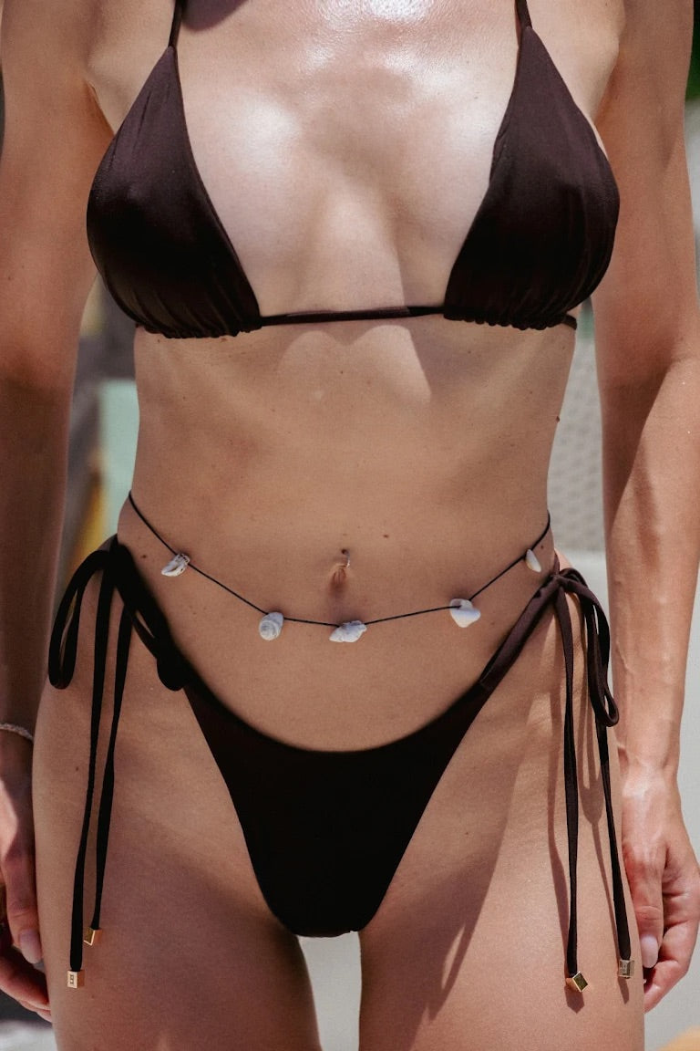 Agat Bikini Altı